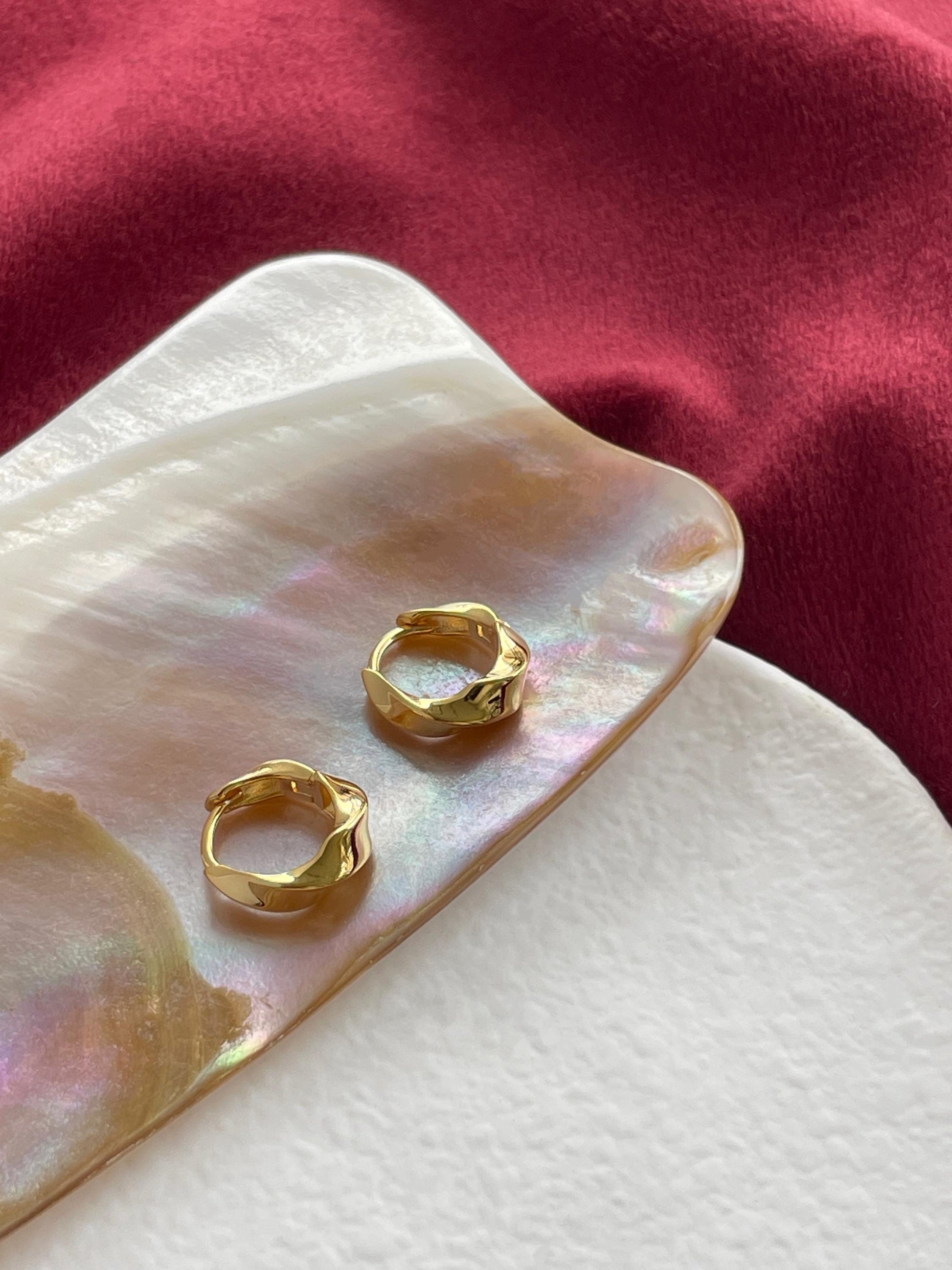 Basic Twist Hoops, Thick Spiral Earrings, Chunky Twisted Huggie Jewelry, Daily Everyday Hoop, 18K Gold Plated 925 Sterling Silver Jewellery