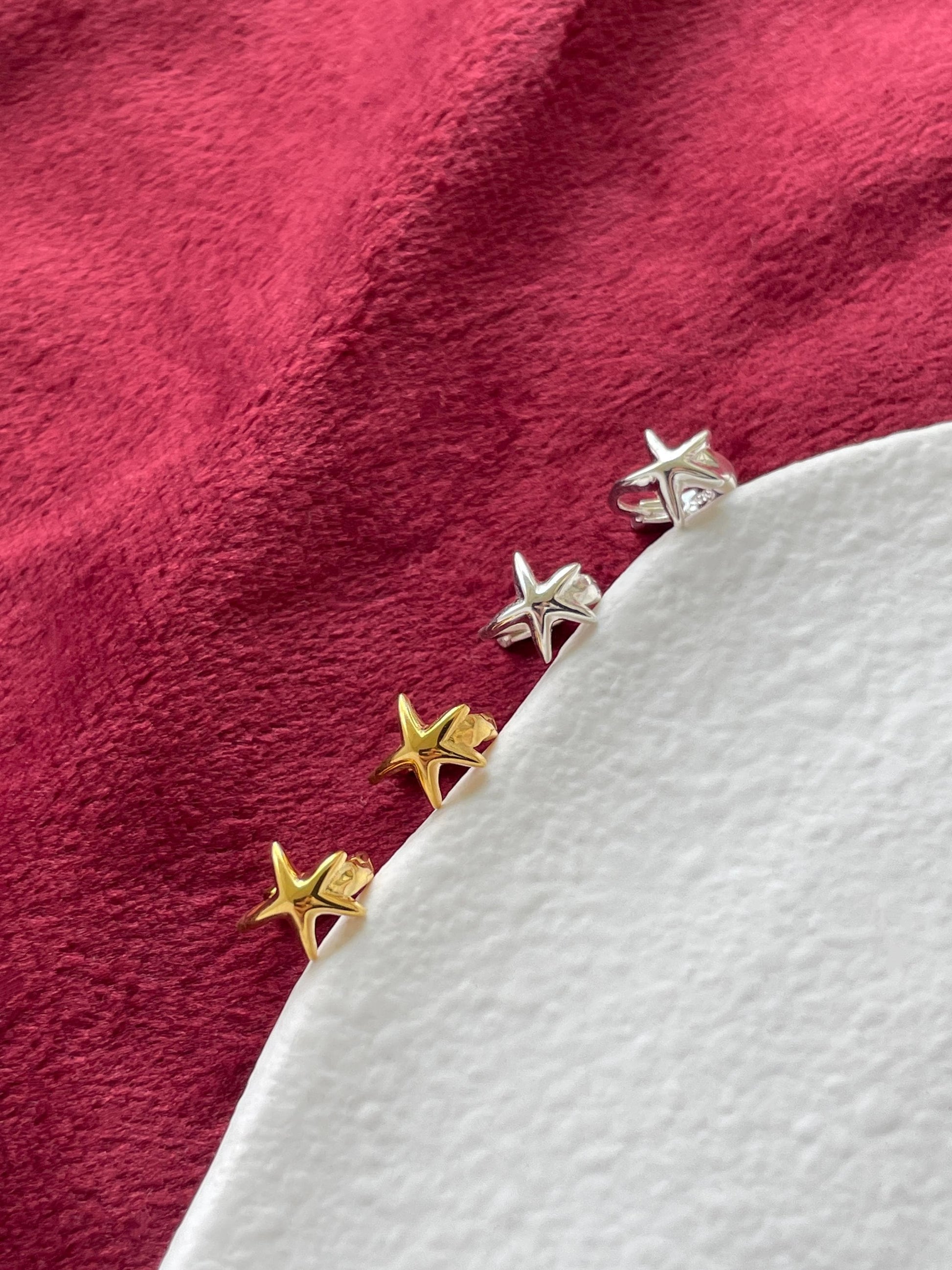 Mini Five Pointed Star Hoop Earrings, Small Pentagram Huggie, Simple Basic Everyday North Star Hoop Jewelry, Gold Plated Silver Jewellery