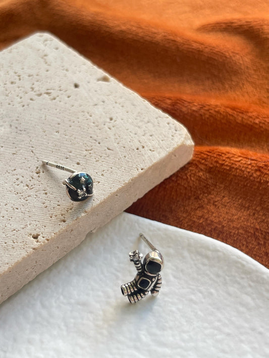 Astronaut & Planet Stud Earrings, Outer Space Galaxy Spaceman Studs, Cute Asymmetrical Animated Saturn Star Jewellery, Silver Enamel Jewelry