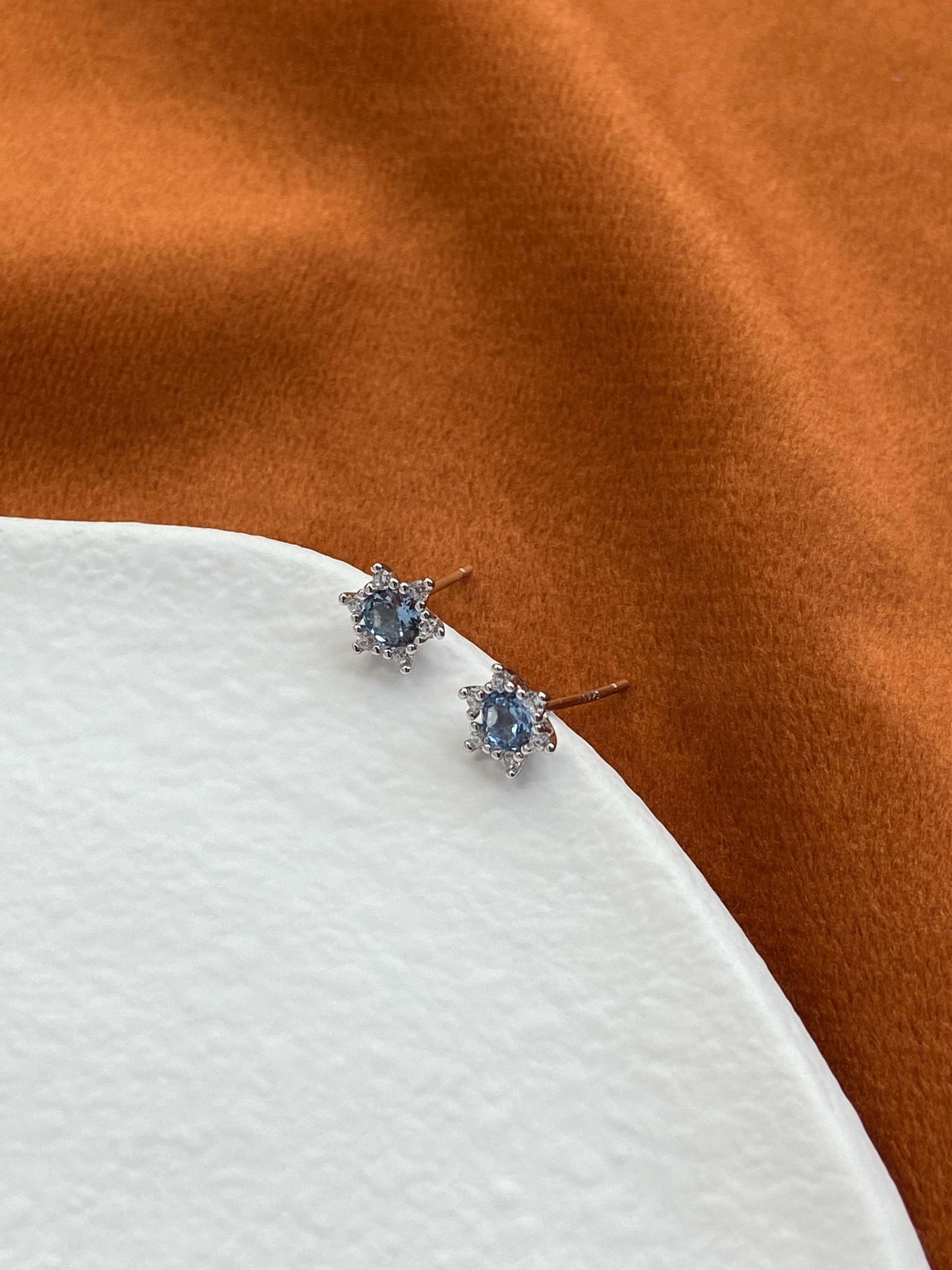 Mini Blue Star Stud Earrings, Cute Blue Snowflake Gemstone Earrings, Small Shiny Sapphire Jewelry, Sterling Silver Zircon Studs Jewellery