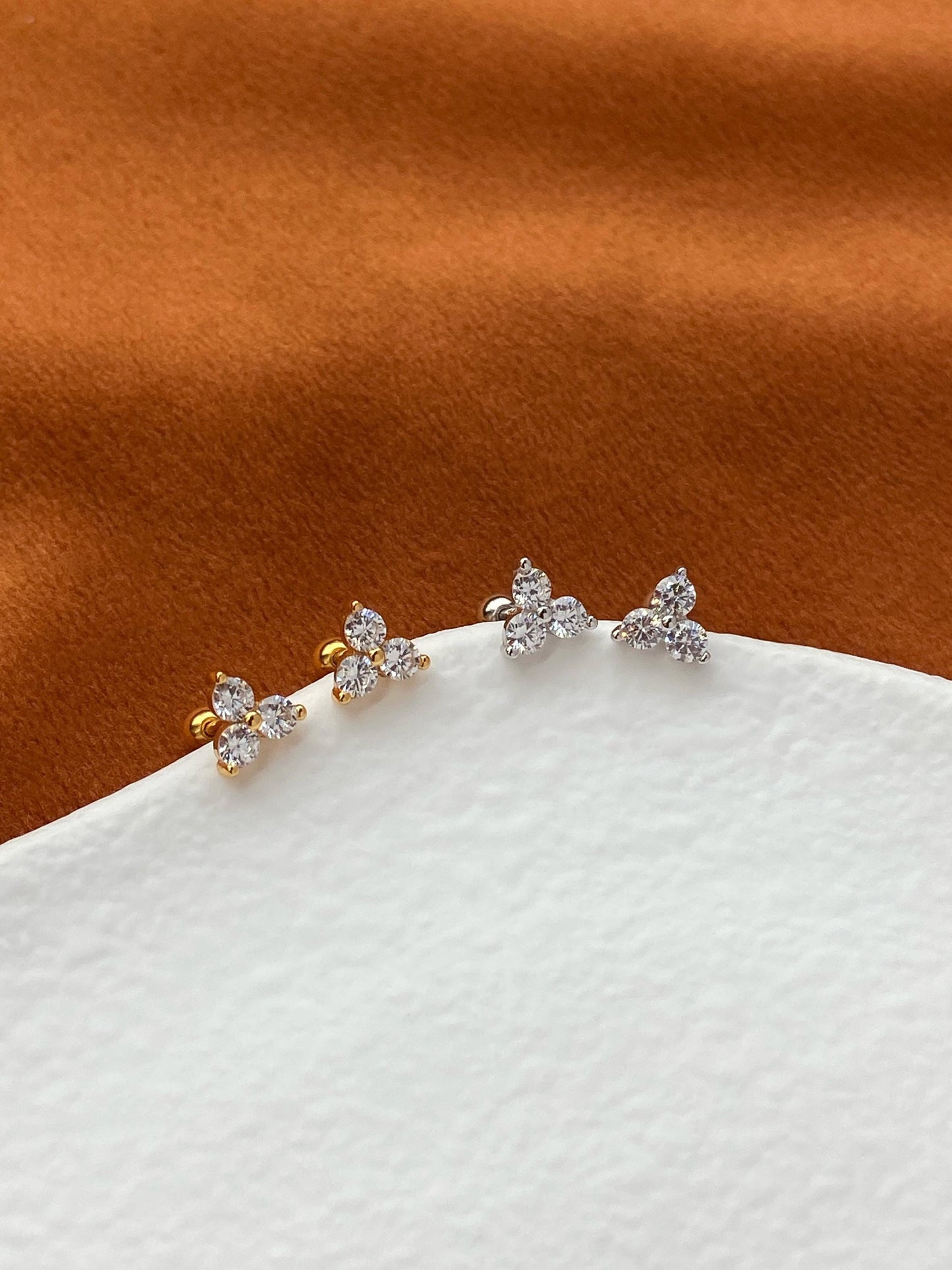 Mini Clover Stud Earrings, Three Petal Flower Piercing Screwback Earrings, Cute Small Floral Studs Jewelry, Sterling Silver Zircon Jewellery