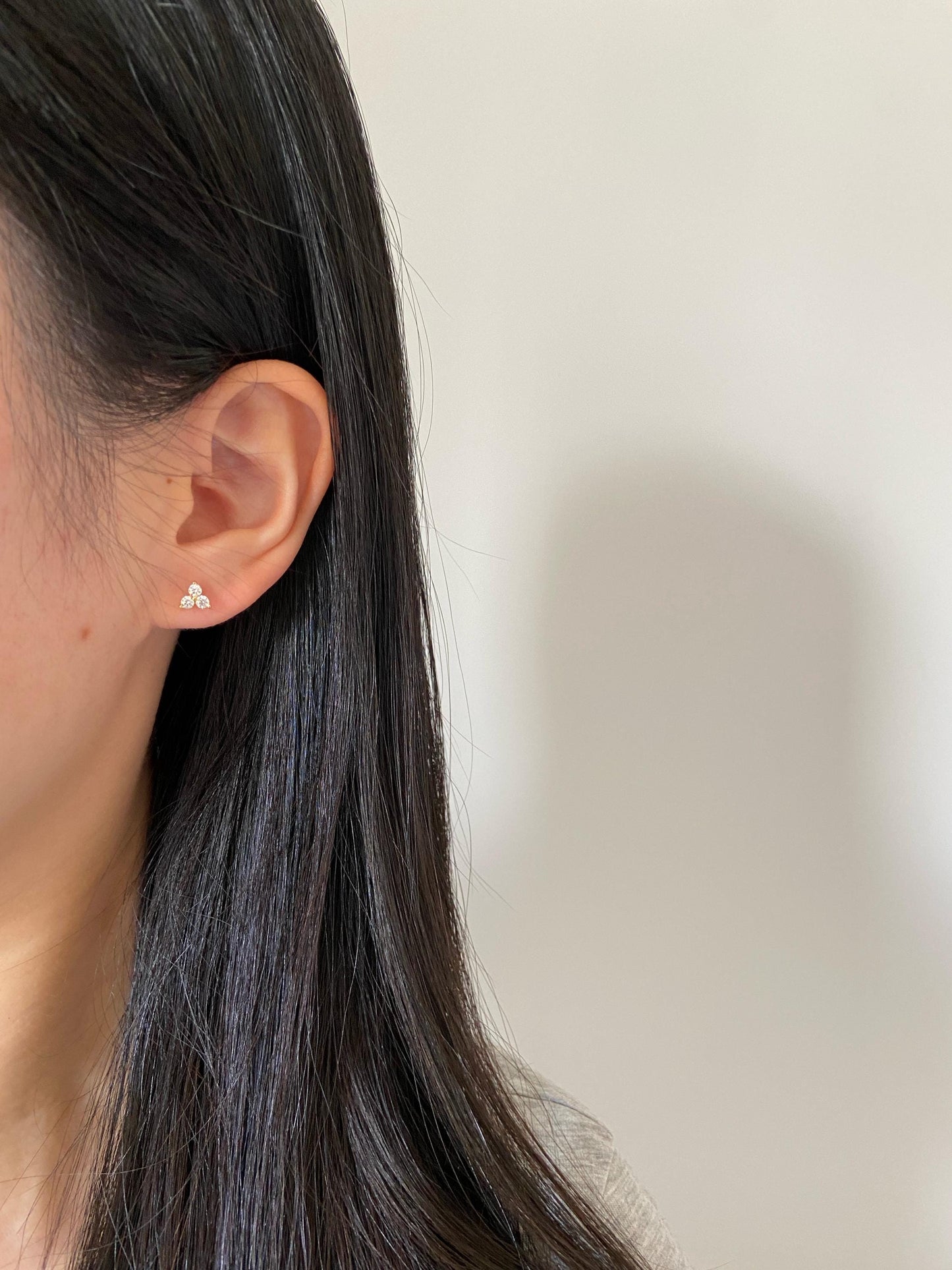 Mini Clover Stud Earrings, Three Petal Flower Piercing Screwback Earrings, Cute Small Floral Studs Jewelry, Sterling Silver Zircon Jewellery