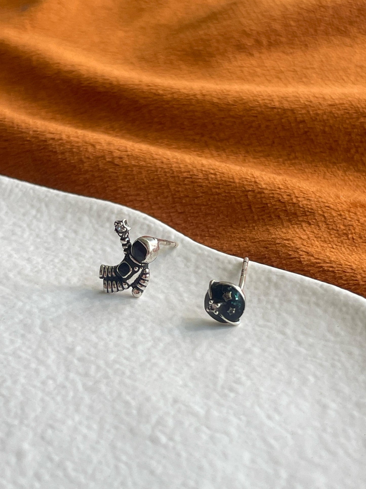Astronaut & Planet Stud Earrings, Outer Space Galaxy Spaceman Studs, Cute Asymmetrical Animated Saturn Star Jewellery, Silver Enamel Jewelry