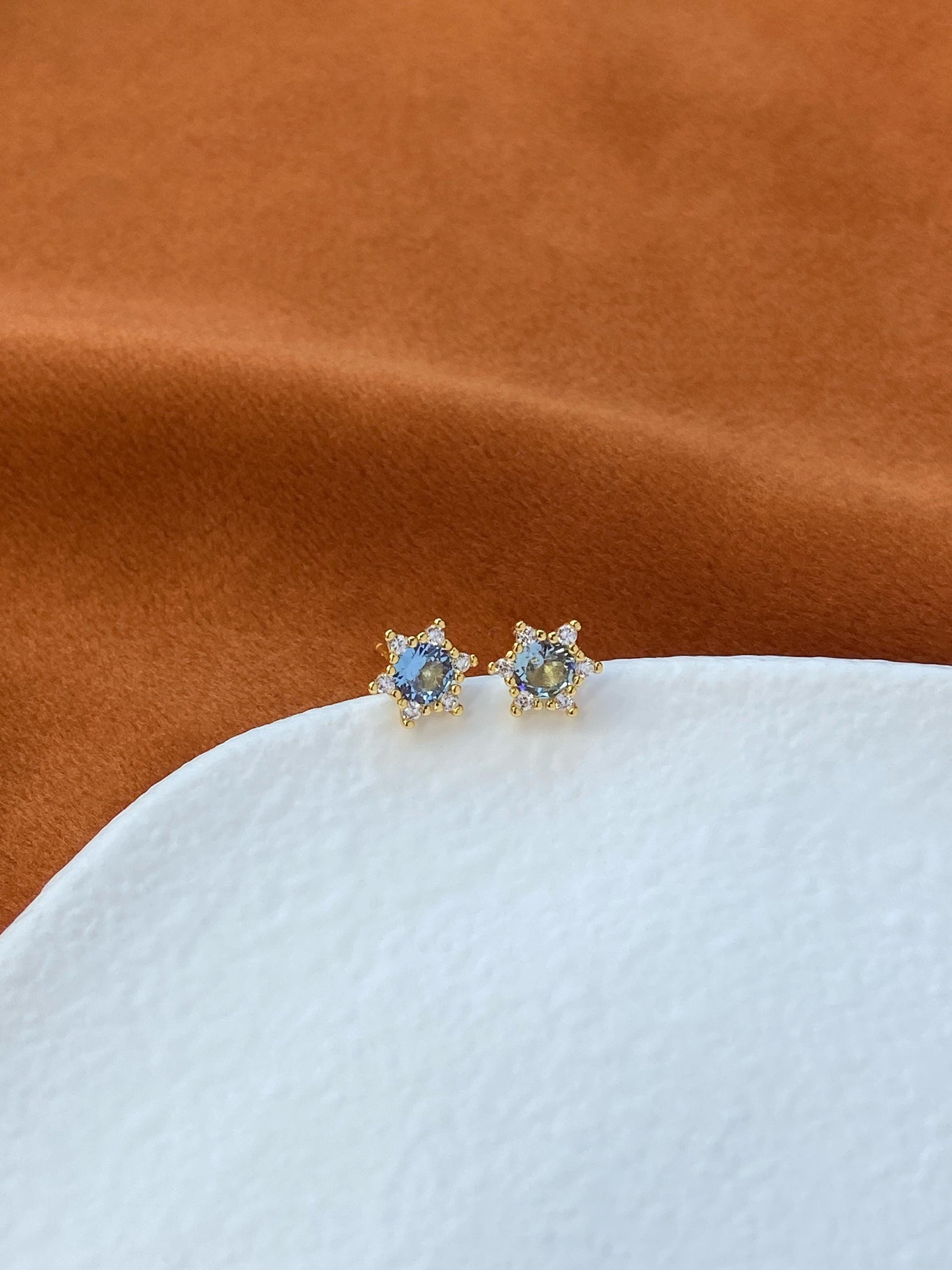 Mini Blue Star Stud Earrings, Cute Blue Snowflake Gemstone Earrings, Small Shiny Sapphire Jewelry, Sterling Silver Zircon Studs Jewellery