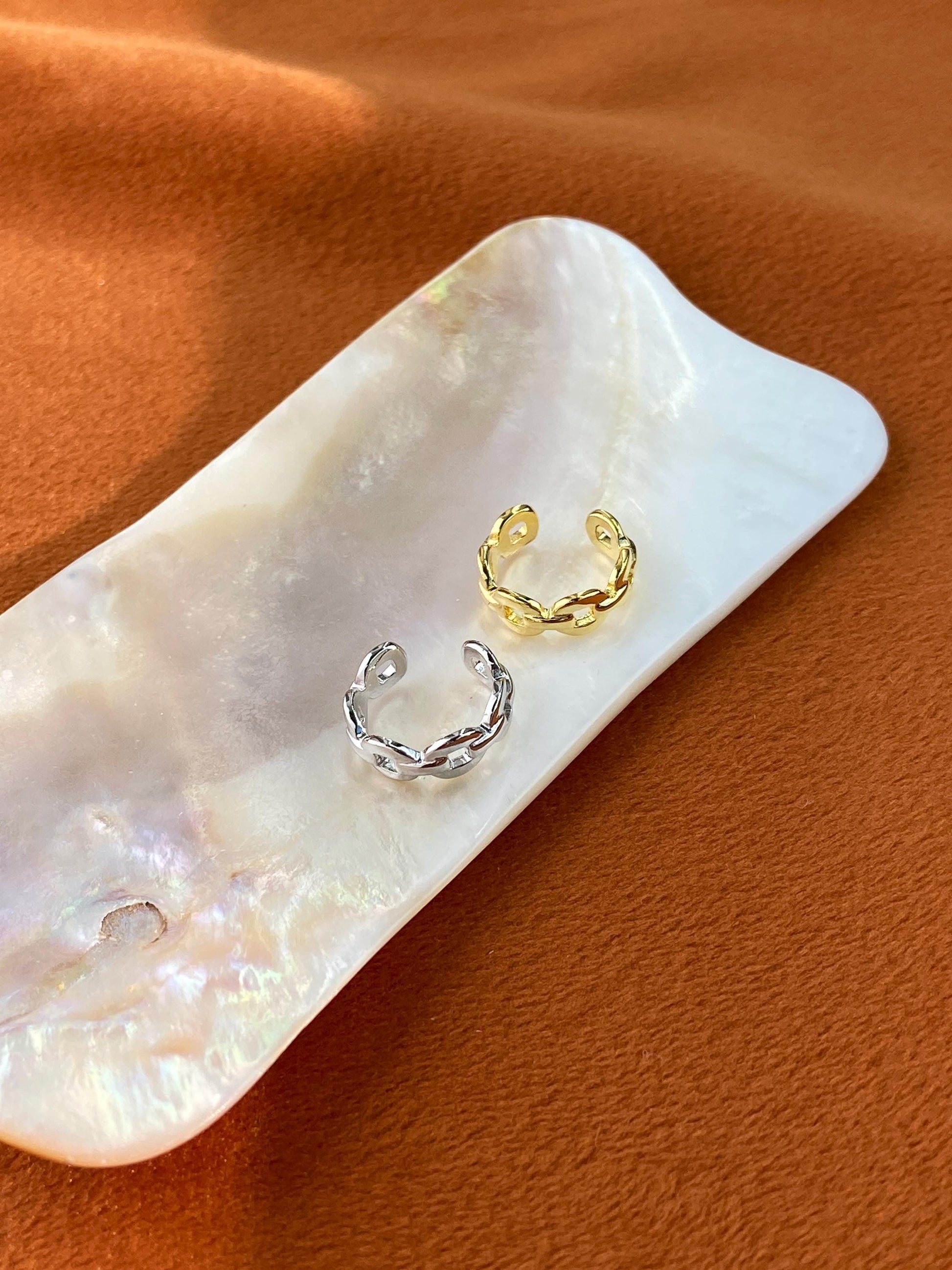 Simple Chain Ear Cuff, Minimalist Non-Piercing Earring, Gold Plated Sterling Silver Basic Ear Cuff, Dainty Everyday Helix Cuff Jewellery