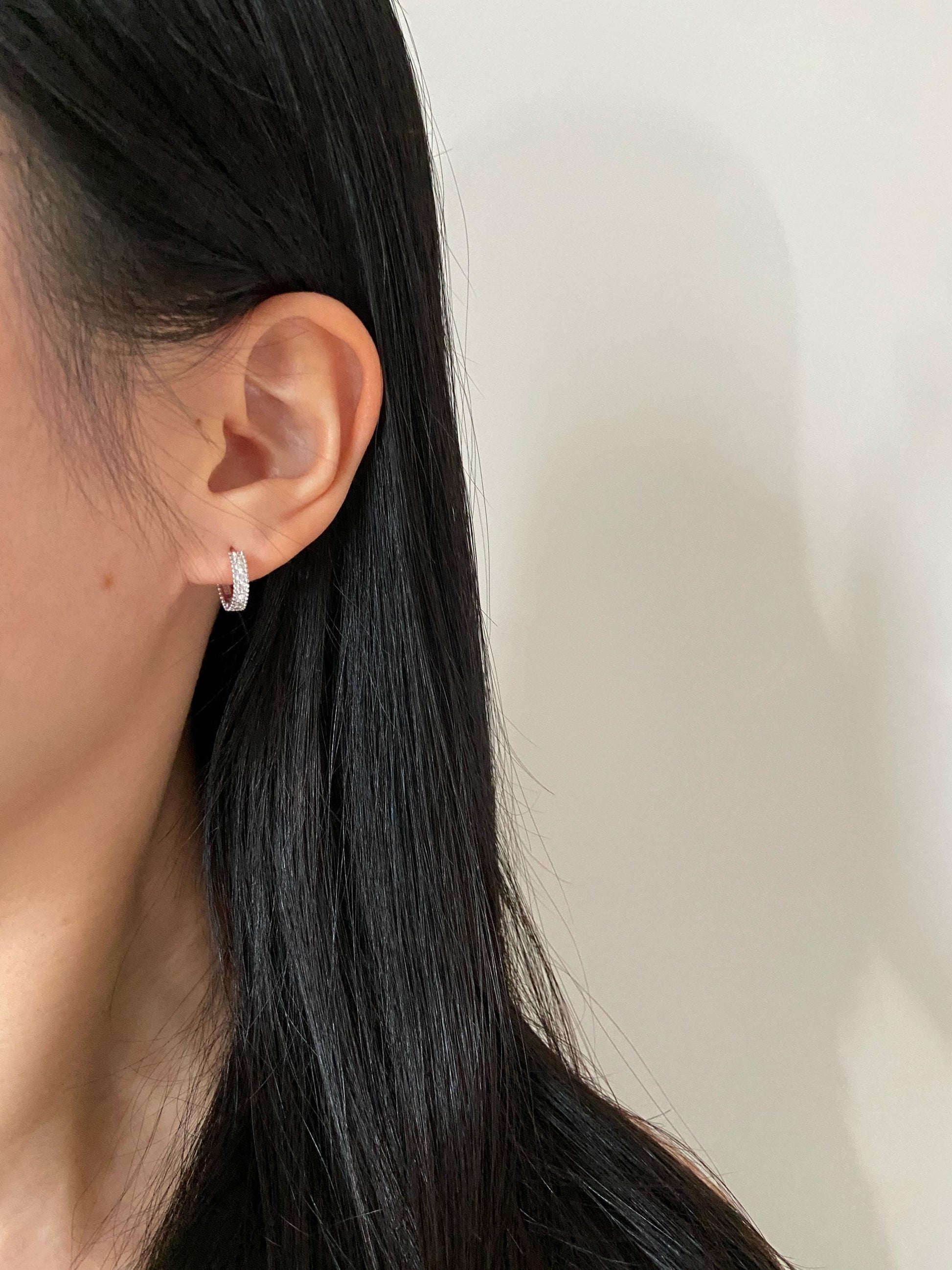 Elegant Sparkling Hoop Earrings, Dainty Shiny Basic Huggie, Daily Everyday Simple Hoops Jewelry, Gold Plated 925 Sterling Silver Jewellery